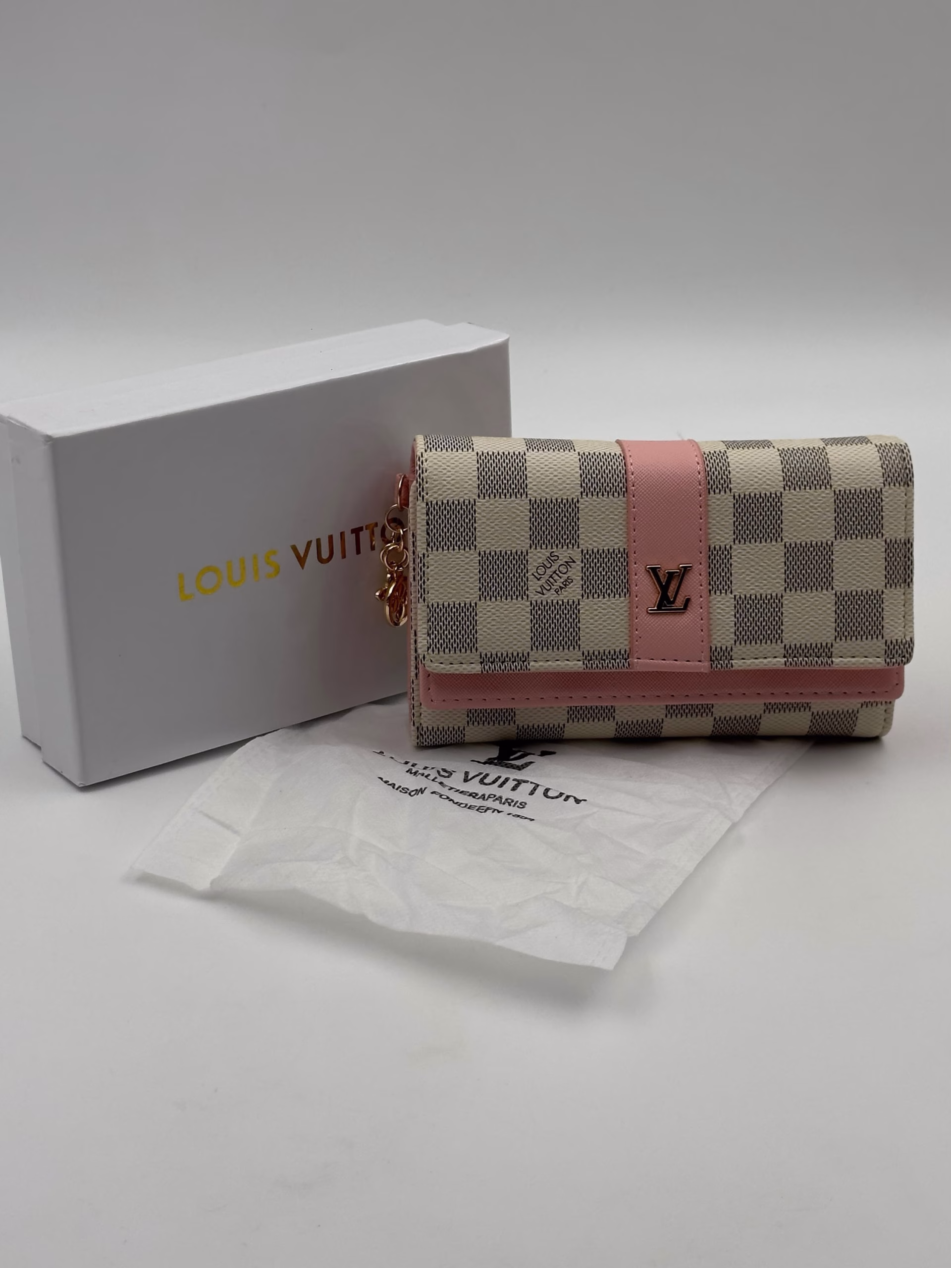 Billetera LV
